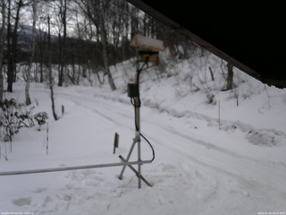 長野県菅平高原 ゆたか山荘 南側 2026/03/08 09:15