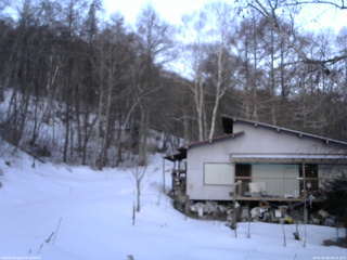 長野県菅平高原 ゆたか山荘 西側(坂上) 2026/03/08 06:15