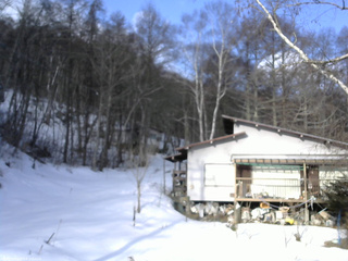 長野県菅平高原 ゆたか山荘 西側(坂上) 2026/03/08 07:30