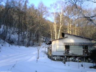 長野県菅平高原 ゆたか山荘 西側(坂上) 2026/03/09 06:30