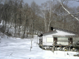 長野県菅平高原 ゆたか山荘 西側(坂上) 2026/03/10 09:15