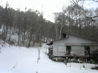 長野県菅平高原 ゆたか山荘 西側(坂上) 2026/03/10 15:45