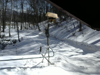 長野県菅平高原 ゆたか山荘 南側 2026/03/11 12:00