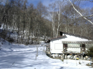 長野県菅平高原 ゆたか山荘 西側(坂上) 2026/03/12 08:45