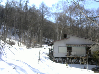 長野県菅平高原 ゆたか山荘 西側(坂上) 2026/03/12 14:30