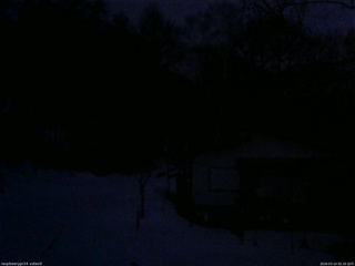 長野県菅平高原 ゆたか山荘 西側(坂上) 2026/03/14 05:30