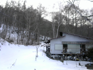 長野県菅平高原 ゆたか山荘 西側(坂上) 2026/03/14 15:45