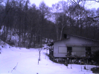 長野県菅平高原 ゆたか山荘 西側(坂上) 2026/03/15 05:45