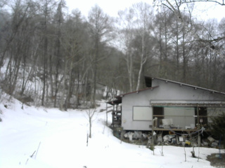 長野県菅平高原 ゆたか山荘 西側(坂上) 2026/03/15 07:30