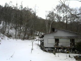 長野県菅平高原 ゆたか山荘 西側(坂上) 2026/03/15 15:15