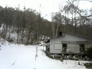 長野県菅平高原 ゆたか山荘 西側(坂上) 2026/03/15 15:30