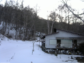 長野県菅平高原 ゆたか山荘 西側(坂上) 2026/03/16 17:45