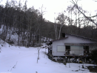 長野県菅平高原 ゆたか山荘 西側(坂上) 2026/03/16 18:00