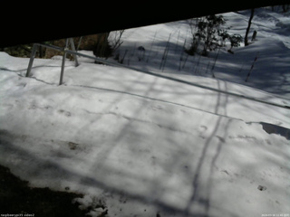 長野県菅平高原 ゆたか山荘 駐車場 2026/03/16 11:45