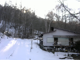 長野県菅平高原 ゆたか山荘 西側(坂上) 2026/03/17 16:15
