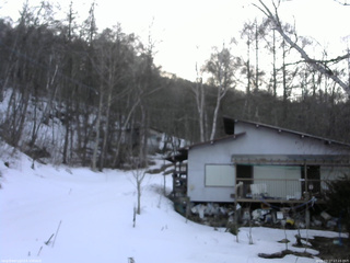長野県菅平高原 ゆたか山荘 西側(坂上) 2026/03/17 17:15