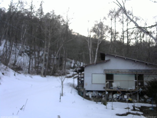長野県菅平高原 ゆたか山荘 西側(坂上) 2026/03/17 17:30