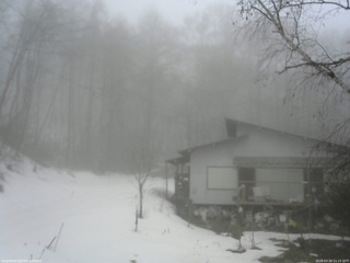 長野県菅平高原 ゆたか山荘 西側(坂上) 2026/03/19 11:15