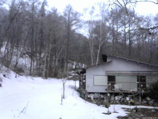 長野県菅平高原 ゆたか山荘 西側(坂上) 2026/03/20 06:15