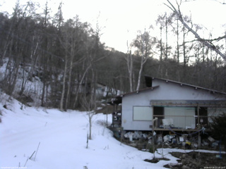 長野県菅平高原 ゆたか山荘 西側(坂上) 2026/03/20 17:30