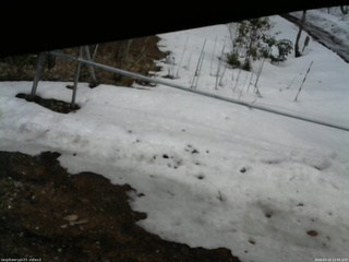 長野県菅平高原 ゆたか山荘 駐車場 2026/03/20 12:45
