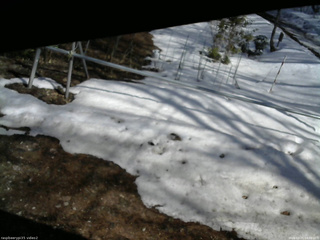 長野県菅平高原 ゆたか山荘 駐車場 2026/03/21 14:00