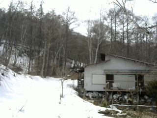 長野県菅平高原 ゆたか山荘 西側(坂上) 2026/03/22 14:15