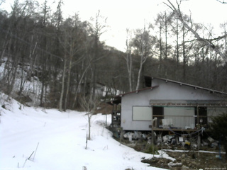 長野県菅平高原 ゆたか山荘 西側(坂上) 2026/03/22 17:15