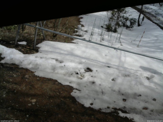 長野県菅平高原 ゆたか山荘 駐車場 2026/03/22 12:15