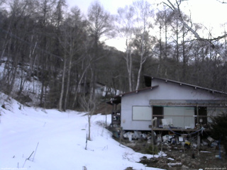 長野県菅平高原 ゆたか山荘 西側(坂上) 2026/03/23 17:45