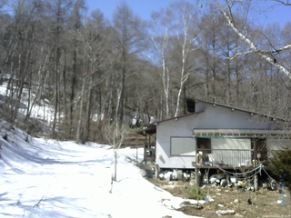 長野県菅平高原 ゆたか山荘 西側(坂上) 2026/03/24 11:00