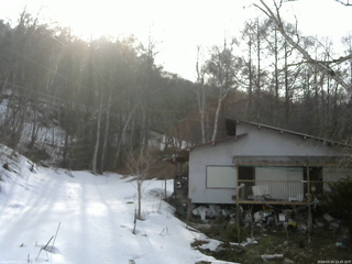 長野県菅平高原 ゆたか山荘 西側(坂上) 2026/03/24 15:45