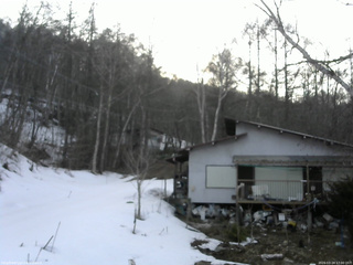 長野県菅平高原 ゆたか山荘 西側(坂上) 2026/03/24 17:00