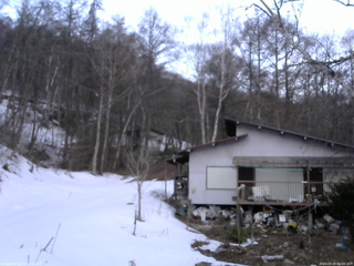 長野県菅平高原 ゆたか山荘 西側(坂上) 2026/03/25 06:00
