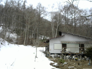 長野県菅平高原 ゆたか山荘 西側(坂上) 2026/03/25 10:45