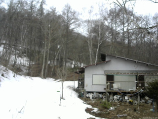 長野県菅平高原 ゆたか山荘 西側(坂上) 2026/03/25 14:15