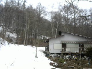長野県菅平高原 ゆたか山荘 西側(坂上) 2026/03/25 15:00
