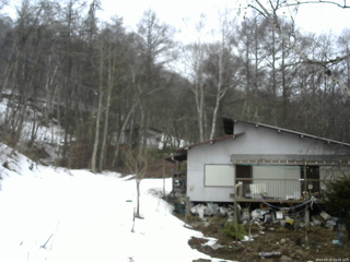 長野県菅平高原 ゆたか山荘 西側(坂上) 2026/03/25 15:45