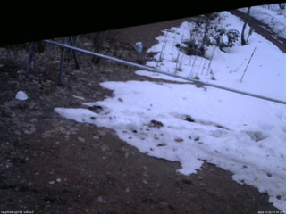 長野県菅平高原 ゆたか山荘 駐車場 2026/03/25 05:45