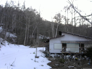 長野県菅平高原 ゆたか山荘 西側(坂上) 2026/03/27 17:30
