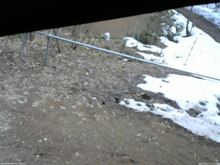 長野県菅平高原 ゆたか山荘 駐車場 2026/03/27 12:15