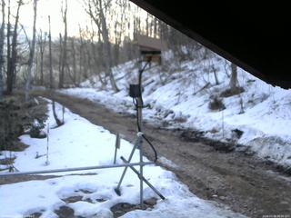長野県菅平高原 ゆたか山荘 南側 2026/03/28 06:00