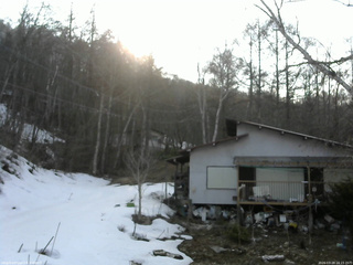 長野県菅平高原 ゆたか山荘 西側(坂上) 2026/03/28 16:15