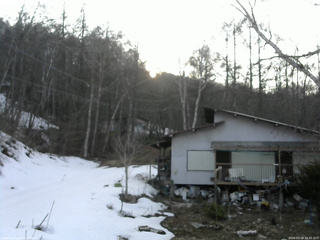 長野県菅平高原 ゆたか山荘 西側(坂上) 2026/03/28 16:45
