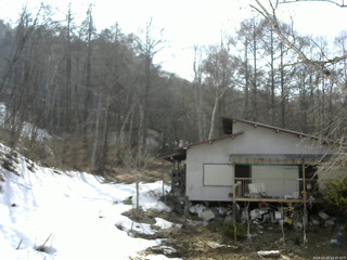 長野県菅平高原 ゆたか山荘 西側(坂上) 2026/03/29 14:45