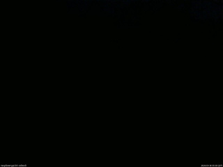 長野県菅平高原 ゆたか山荘 西側(坂上) 2026/03/30 05:00