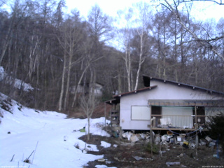 長野県菅平高原 ゆたか山荘 西側(坂上) 2026/03/30 05:30