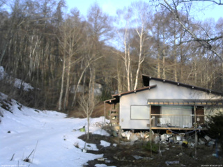 長野県菅平高原 ゆたか山荘 西側(坂上) 2026/03/30 06:30