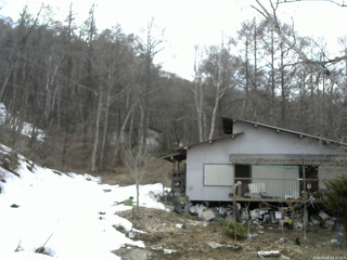 長野県菅平高原 ゆたか山荘 西側(坂上) 2026/03/30 14:15