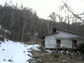 長野県菅平高原 ゆたか山荘 西側(坂上) 2026/03/30 17:30